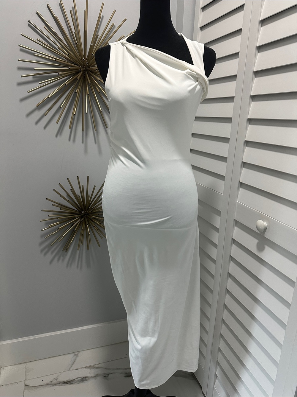 Express White One-Shoulder Twist-Detail Maxi Dress